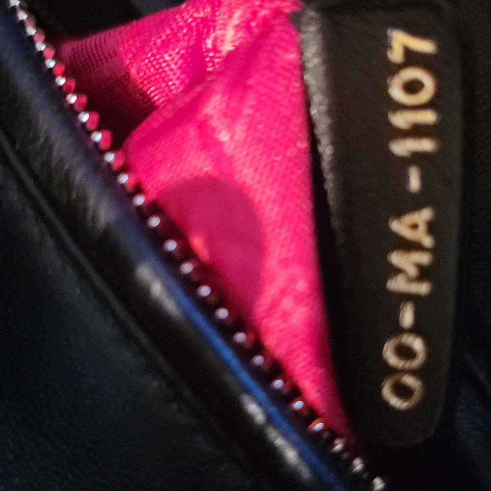Limited Edition NAMSA LEUBA Dior Art Red and Black Mink Fur Handbag - Picture 6 of 16